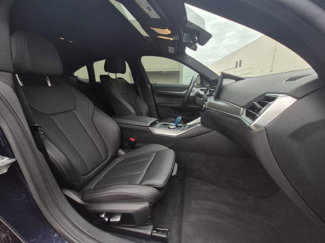Used 2023 BMW i4 eDrive40 w/ M Sport Package image 29