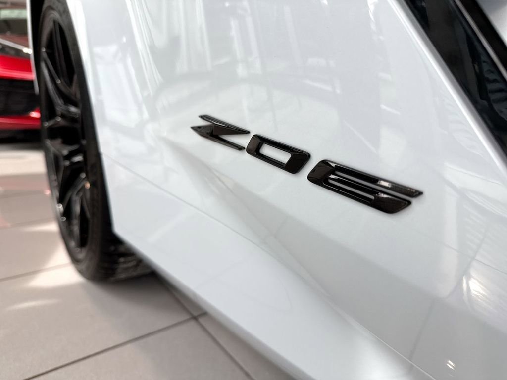 Used 2024 Chevrolet Corvette Z06 image 16