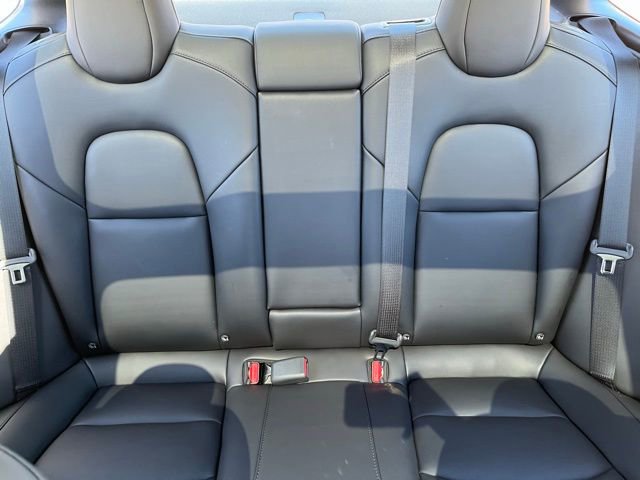 Used 2023 Tesla Model 3 Standard Range image 11