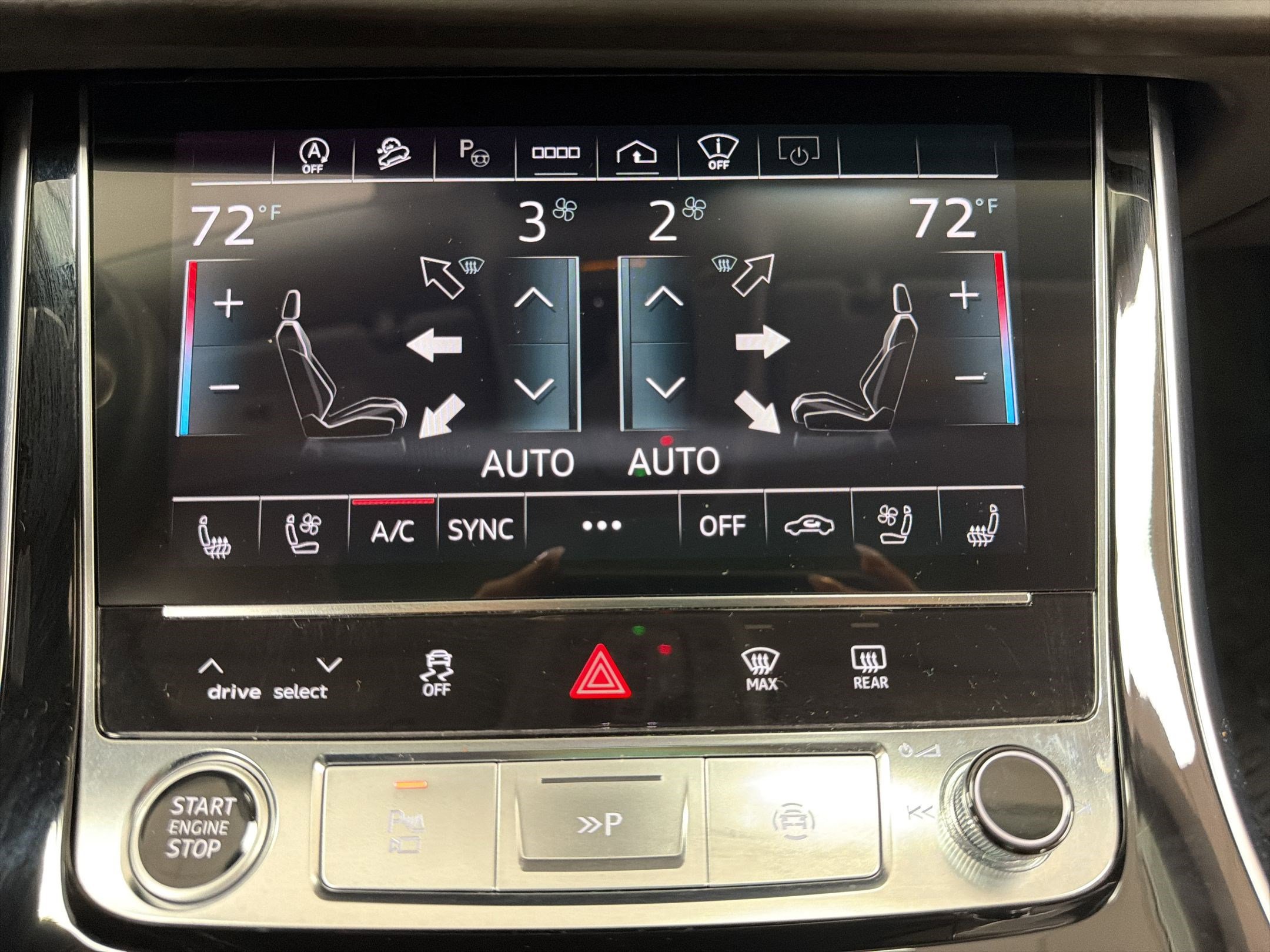 Used 2024 Audi Q8 Prestige image 25