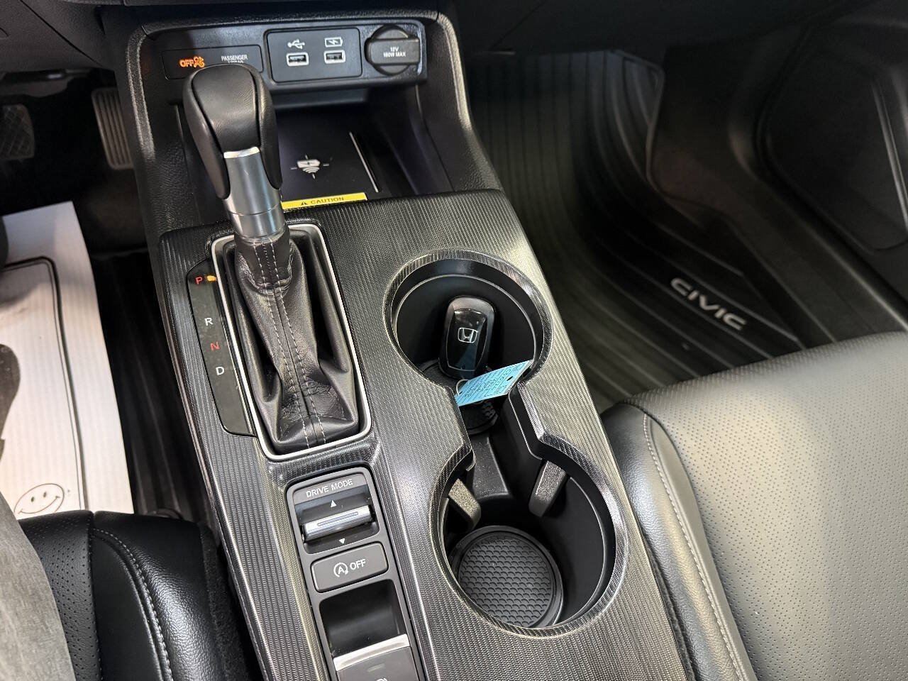 Used 2023 Honda Civic Touring image 31