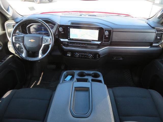 Used 2022 Chevrolet Silverado 1500 LT image 13