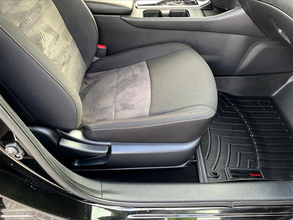 Used 2023 Nissan Sentra SR w/ Midnight Edition Package image 34