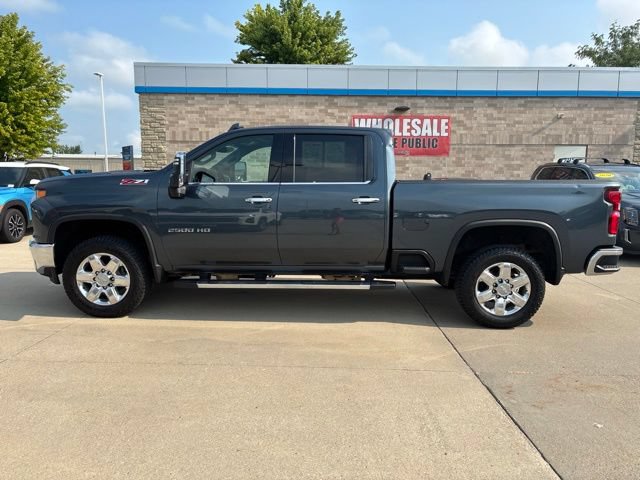 Used 2020 Chevrolet Silverado 2500 LTZ w/ LTZ Plus Package AWD/4WD image 10