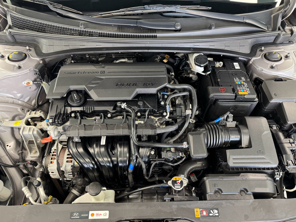 Used 2023 Hyundai Elantra SEL w/ Convenience Package image 30