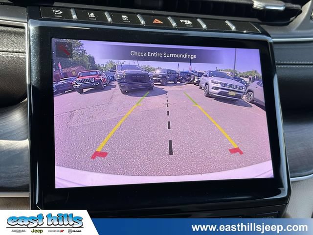 Used 2023 Jeep Grand Cherokee Limited AWD/4WD image 42