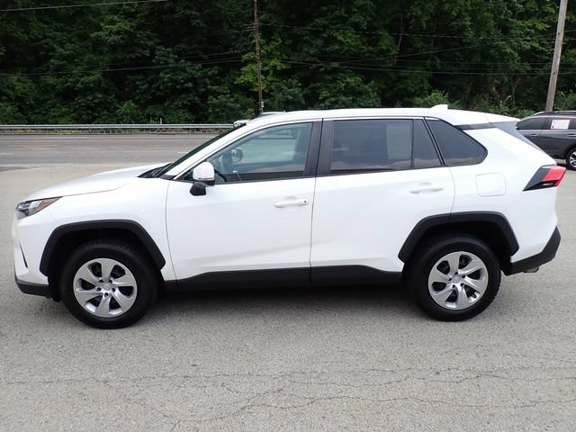 Certified 2023 Toyota RAV4 LE AWD/4WD image 9