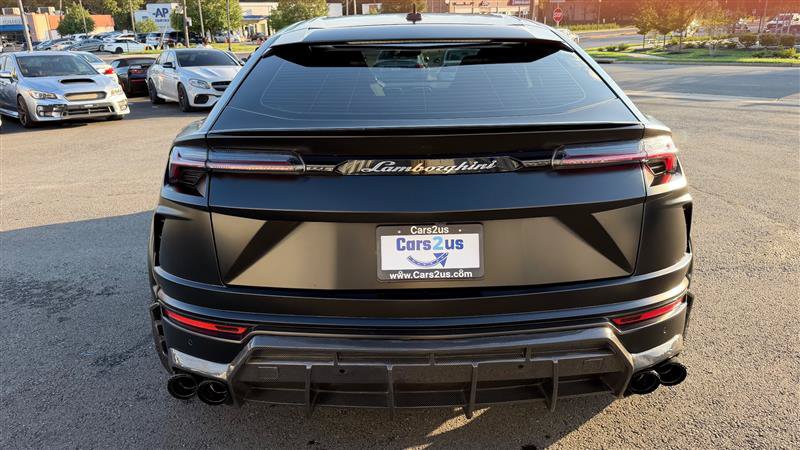 Used 2021 Lamborghini Urus AWD/4WD image 6
