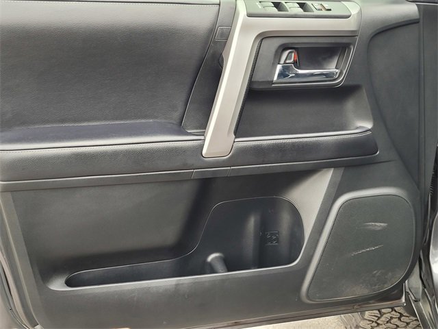 Used 2022 Toyota 4Runner SR5 Premium image 15