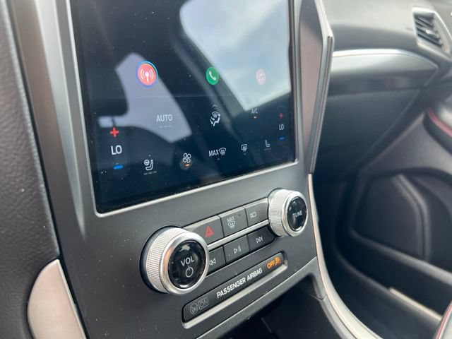 Certified 2024 Ford Edge ST-Line AWD/4WD image 14