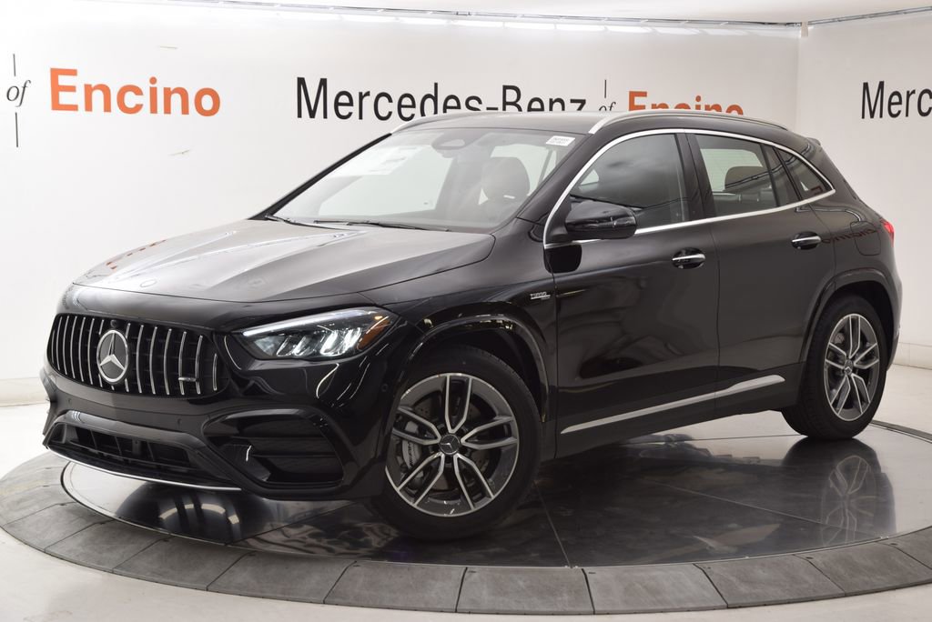 New 2026 Mercedes-Benz GLA 35 AMG 4MATIC image 2