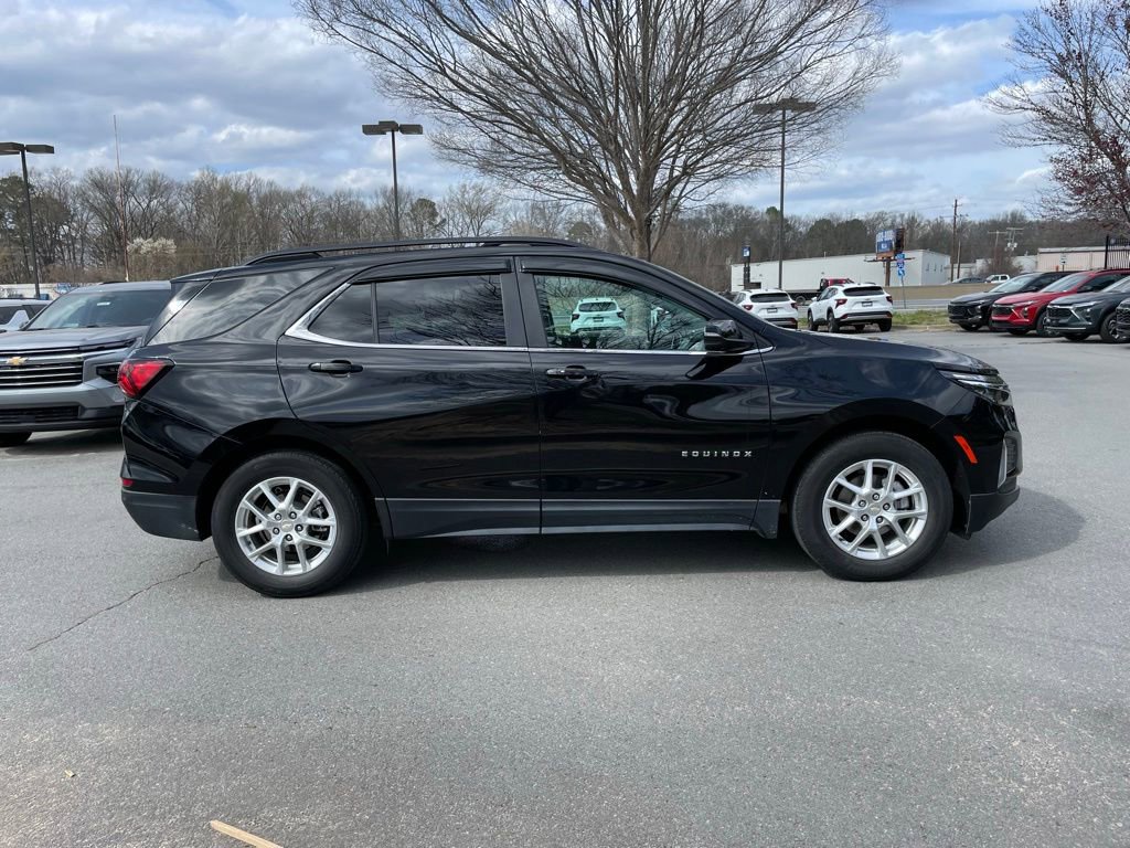 Used 2023 Chevrolet Equinox LT image 9