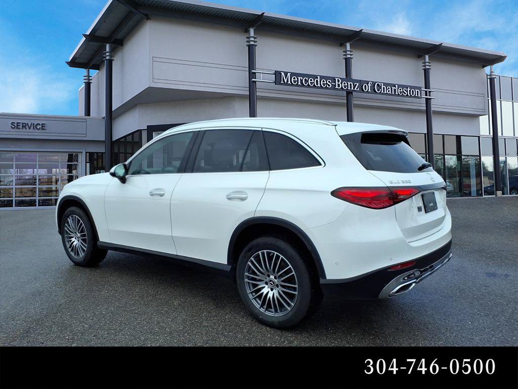 Used 2026 Mercedes-Benz GLC 300 4MATIC image 5