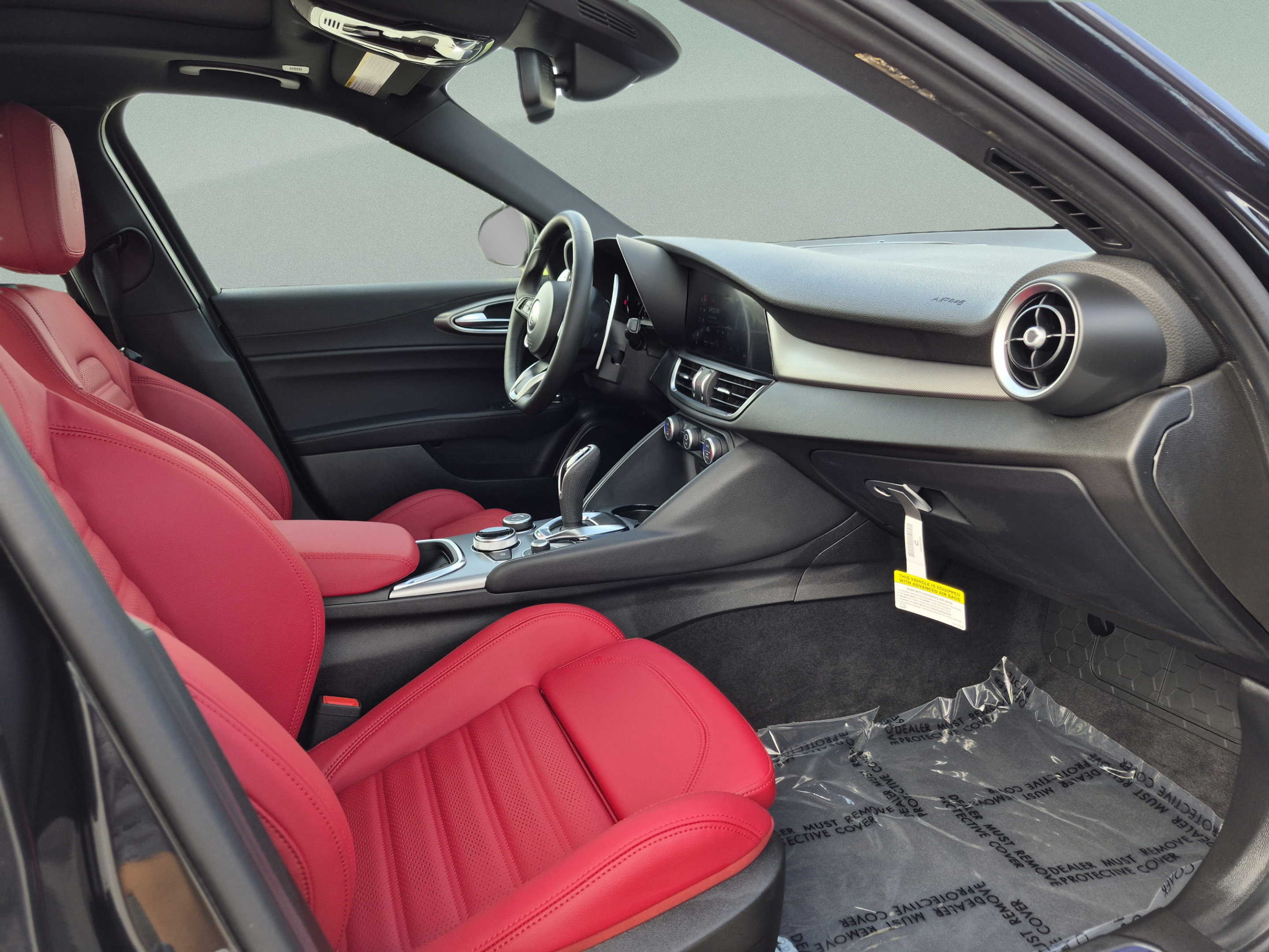 New 2026 Alfa Romeo Giulia w/ Driving Assist Package RWD image 36