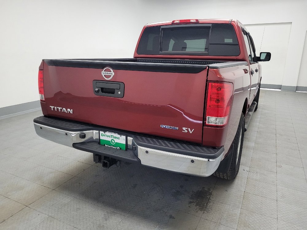 Used 2014 Nissan Titan SV w/ SV Value Truck Package image 7