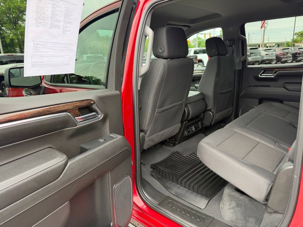 Used 2024 GMC Sierra 1500 Elevation AWD/4WD image 12