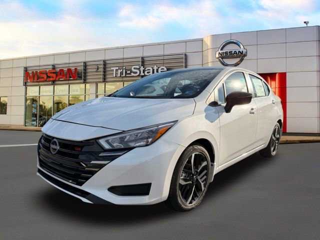 New 2025 Nissan Versa SR w/ Trunk Package image 2