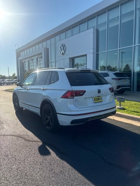 Certified 2023 Volkswagen Tiguan SE R-Line AWD/4WD image 7