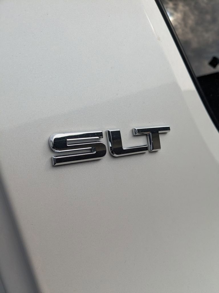 Used 2019 GMC Acadia SLT image 27