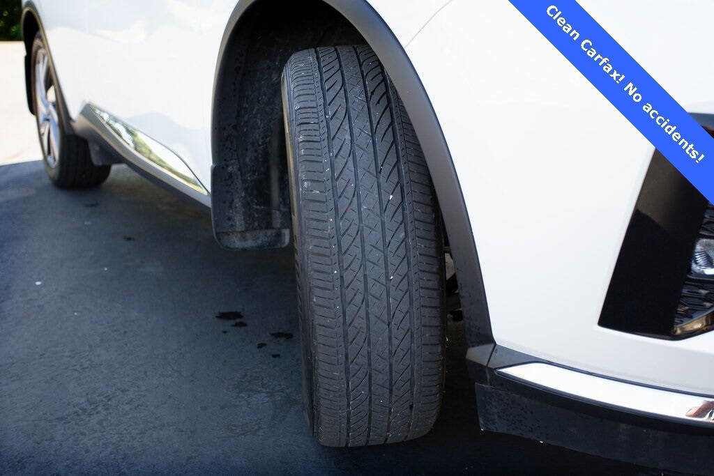 Used 2021 Nissan Murano SL w/ SL Moonroof Package image 16