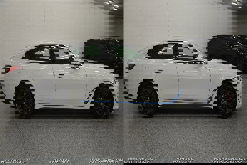 Used 2022 BMW i4 eDrive40 image 9