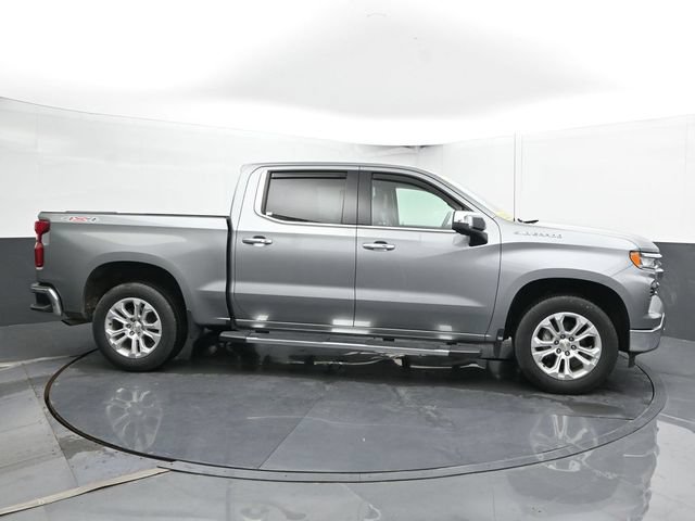 Used 2023 Chevrolet Silverado 1500 LTZ AWD/4WD image 4