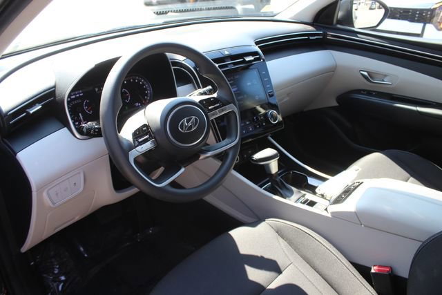 Used 2023 Hyundai Tucson SEL image 3