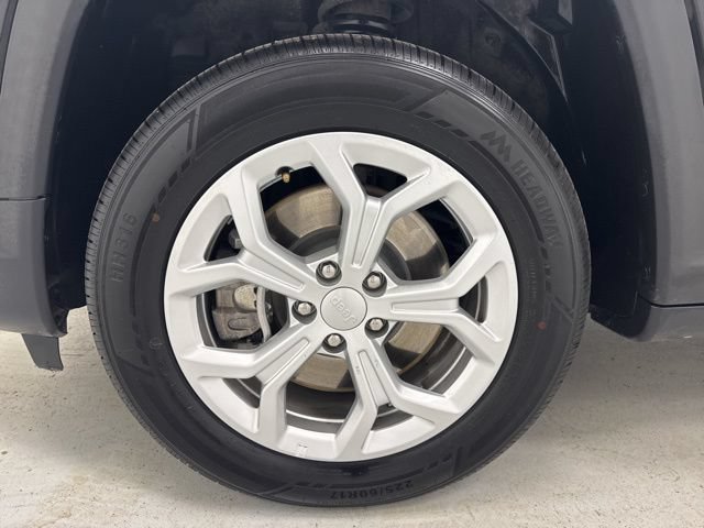 Used 2024 Jeep Compass Latitude AWD/4WD image 33