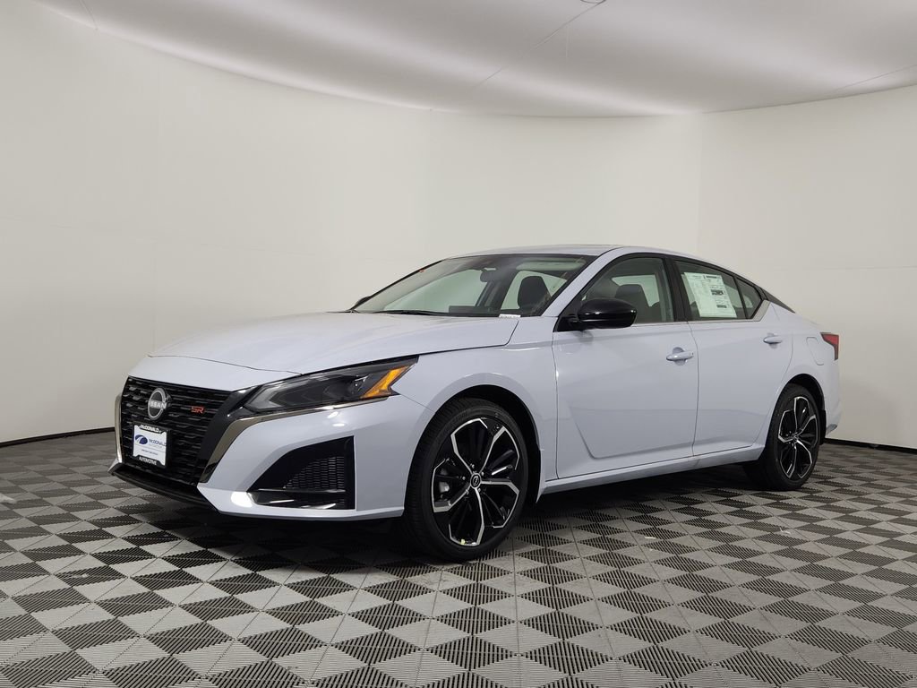 New 2025 Nissan Altima 2.5 SR w/ SR Premium Package