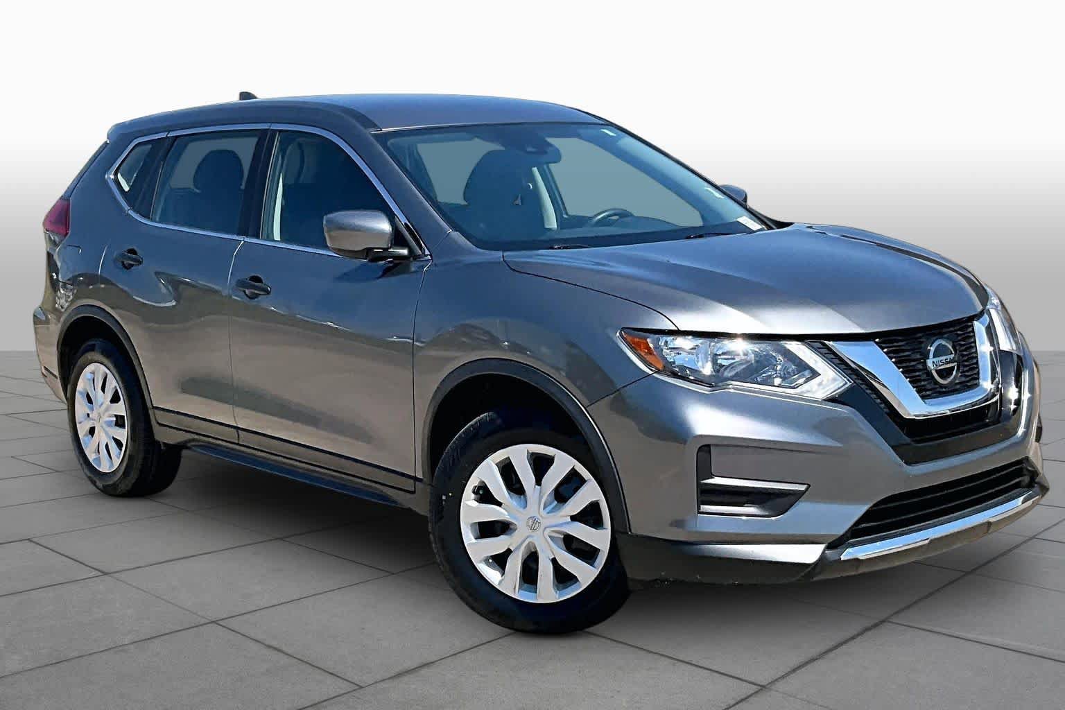 Used 2020 Nissan Rogue S FWD image 3