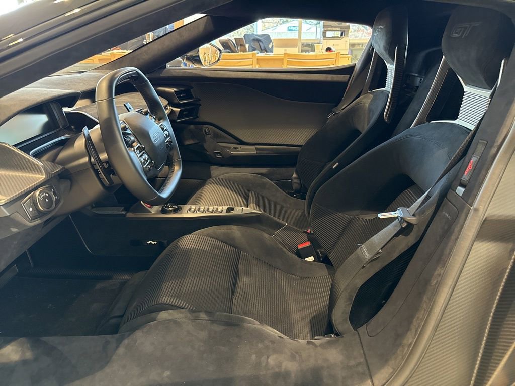 Used 2022 Ford GT image 12