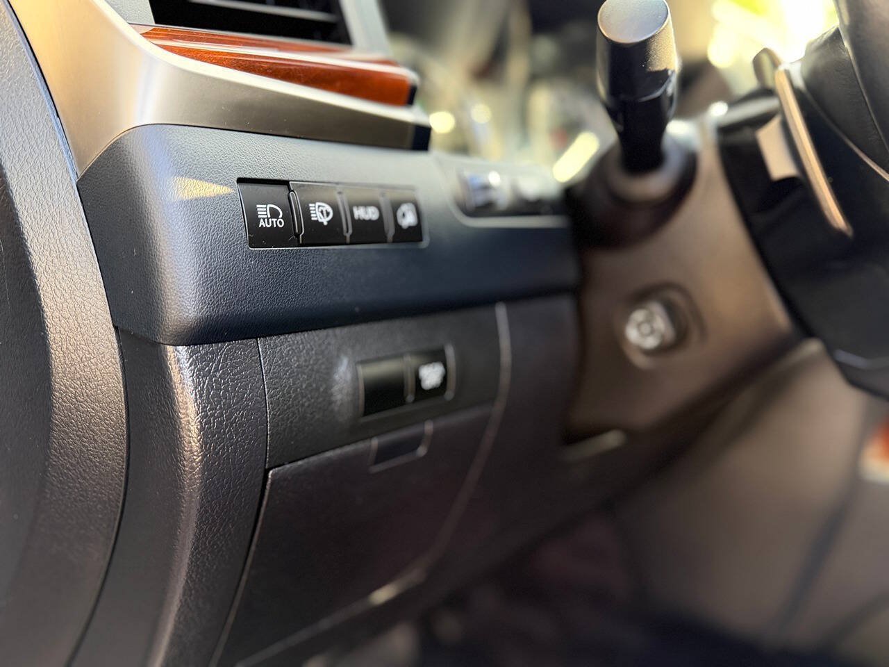 Used 2017 Lexus LX 570 4WD w/ Luxury Package image 53