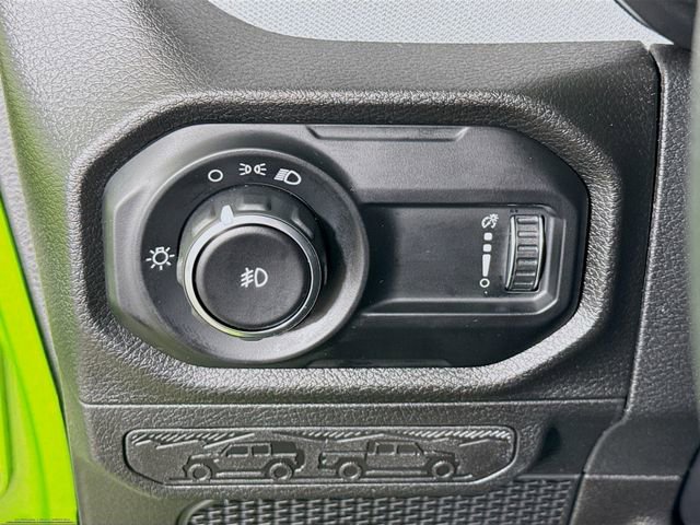 Used 2025 Jeep Wrangler Sport image 10