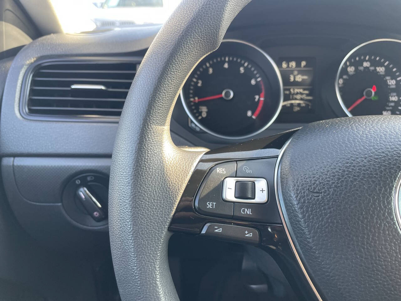 Used 2016 Volkswagen Jetta S FWD image 26