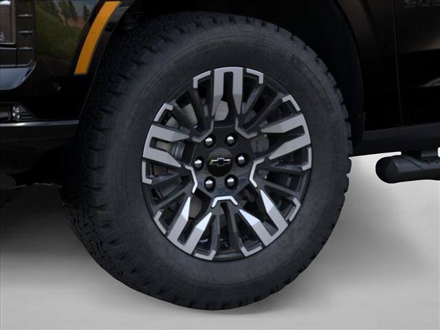 New 2026 Chevrolet Suburban Z71 w/ Comfort Package AWD/4WD image 9