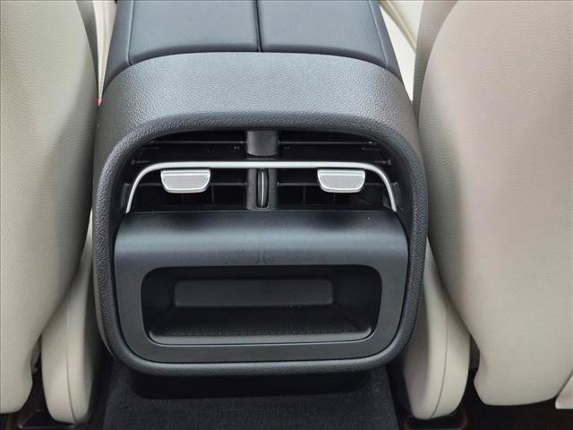 Used 2026 Mercedes-Benz E 350 Sedan image 18