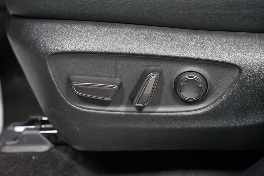 Certified 2024 Toyota Grand Highlander XLE image 33