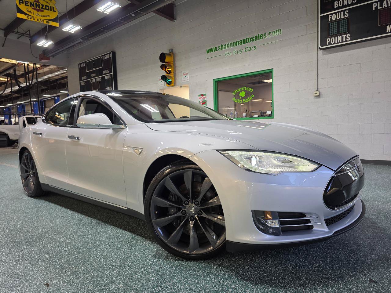 Used 2013 Tesla Model S Performance RWD image 14