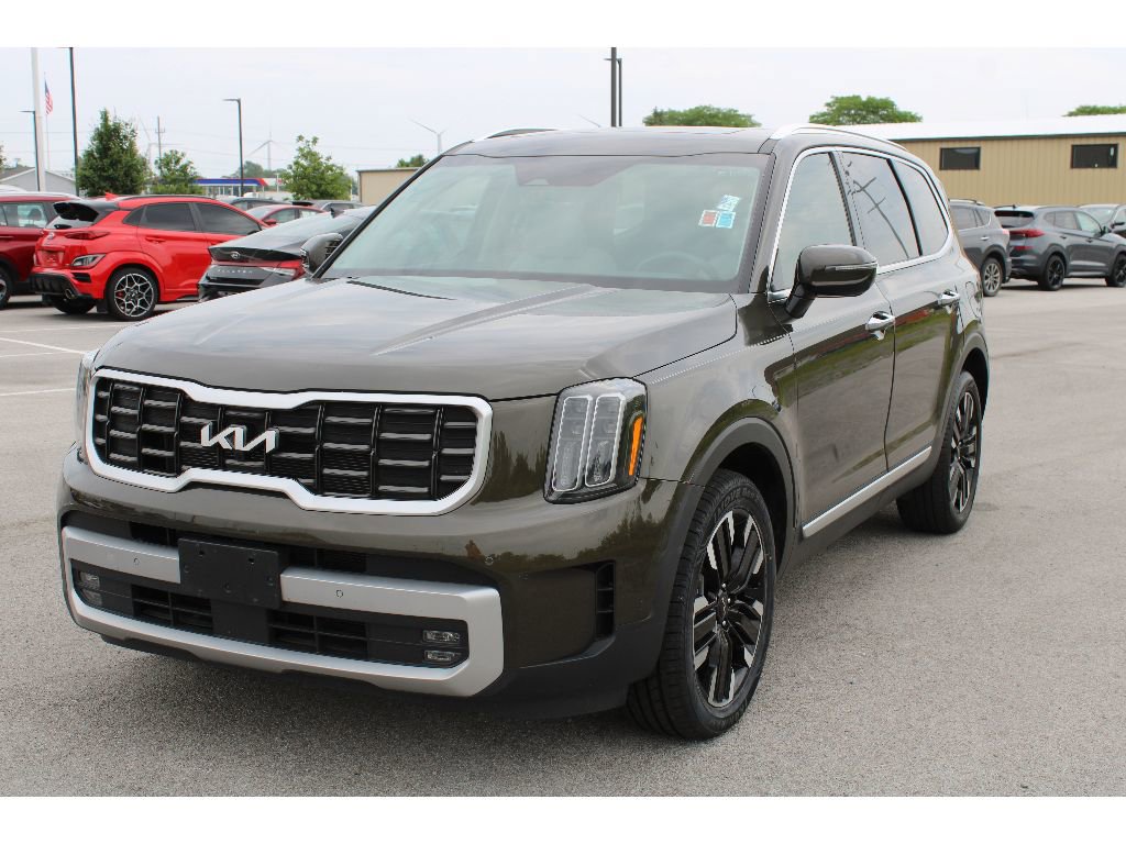 Used 2023 Kia Telluride SX image 2