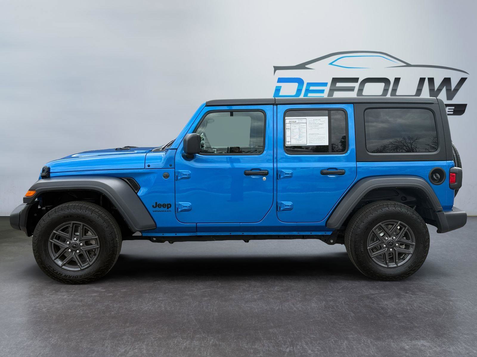 Used 2024 Jeep Wrangler Unlimited Sport AWD/4WD image 6