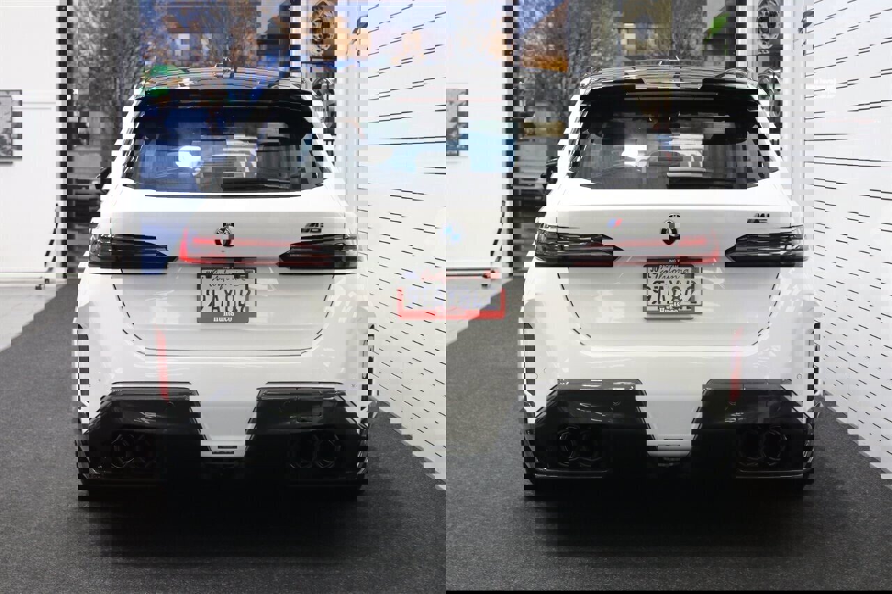 Used 2025 BMW M5 Touring w/ M Driver's Package image 62