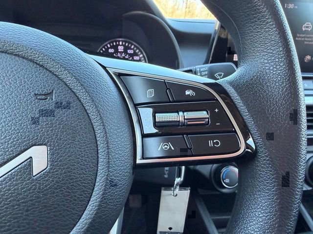 Used 2024 Kia Forte LXS image 21