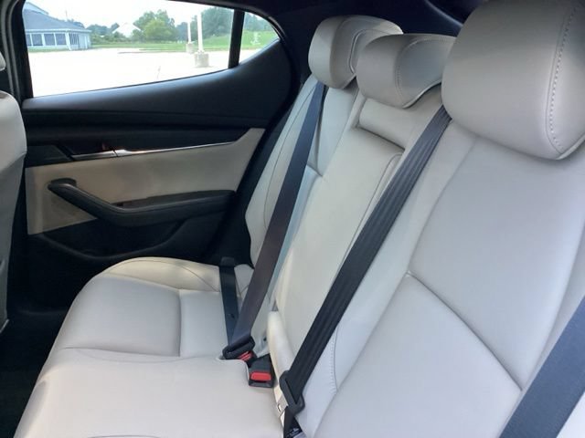 Used 2023 MAZDA MAZDA3 s FWD image 13