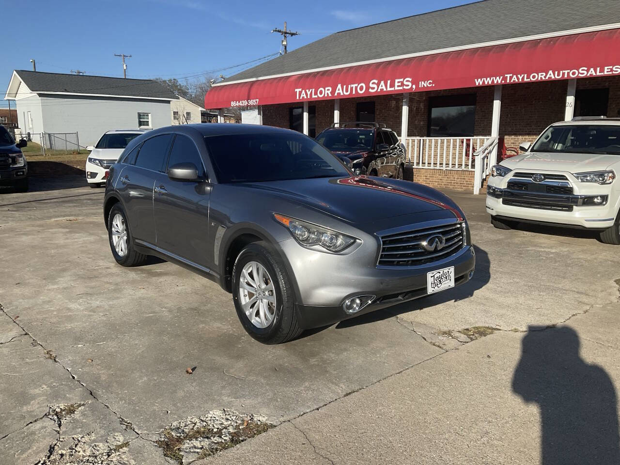 Used 2016 INFINITI QX70 2WD image 1
