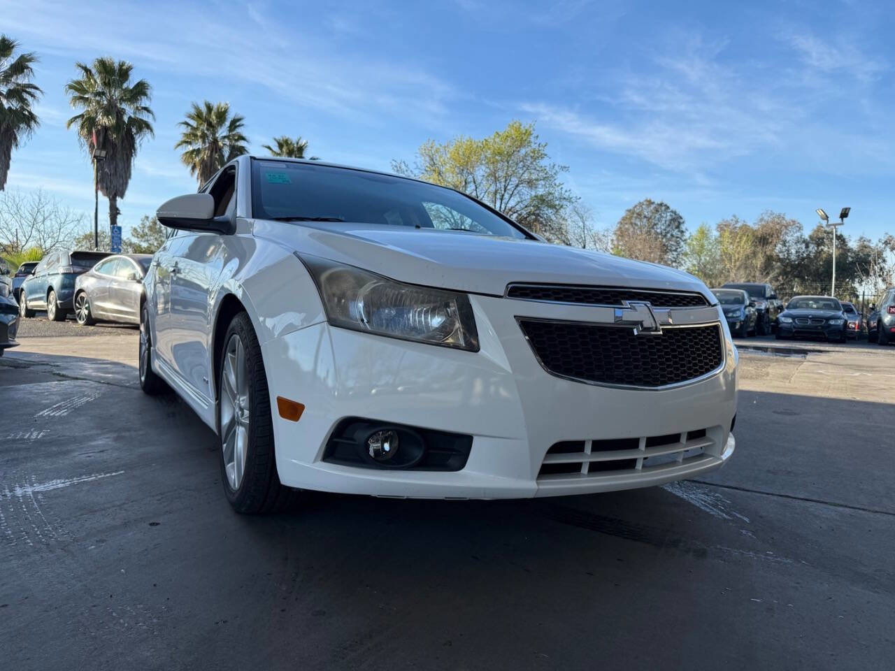 Used 2013 Chevrolet Cruze LTZ w/ Enhanced Safety Package FWD image 24