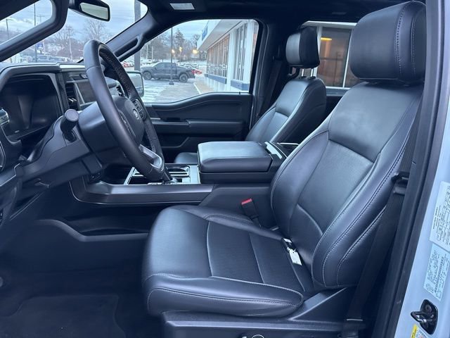 Used 2025 Ford F150 Lariat w/ Equipment Group 502A High image 18