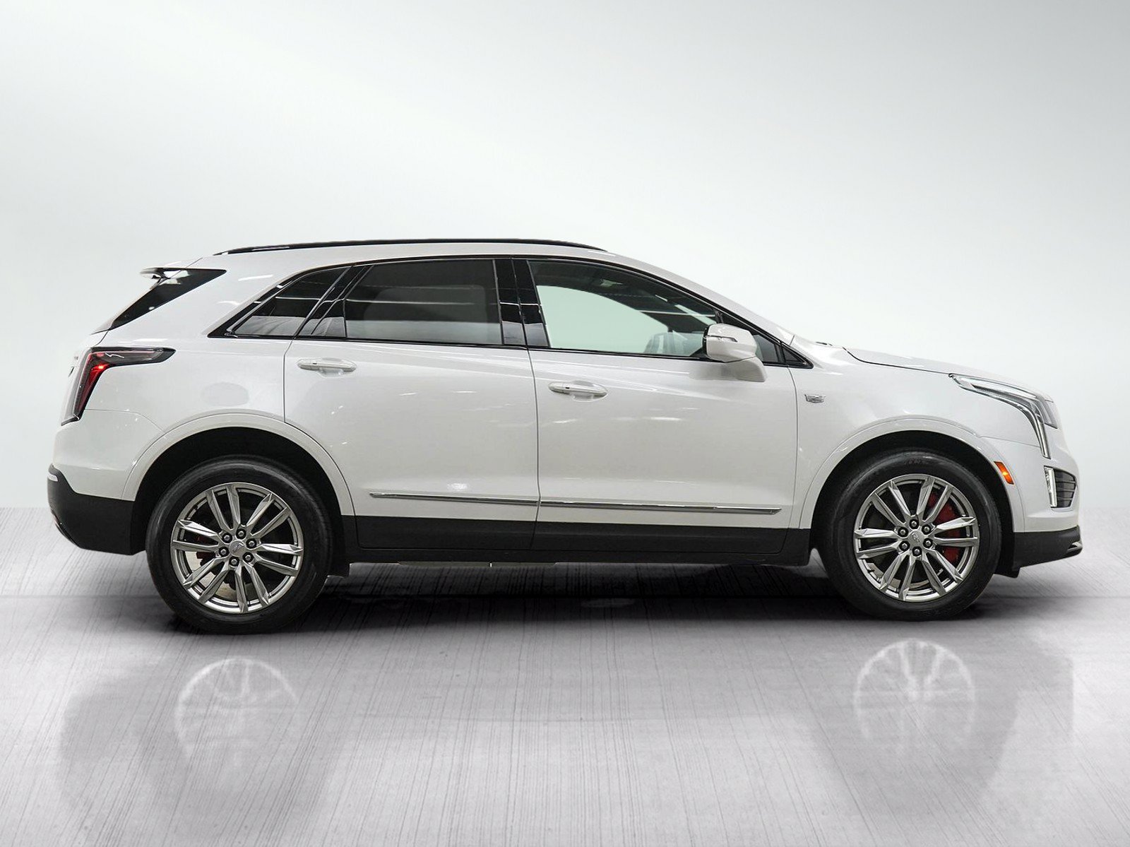 Used 2023 Cadillac XT5 Sportv AWD/4WD image 6