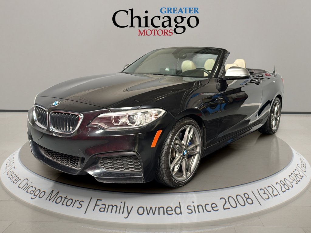 Used 2016 BMW M235i Convertible image 9