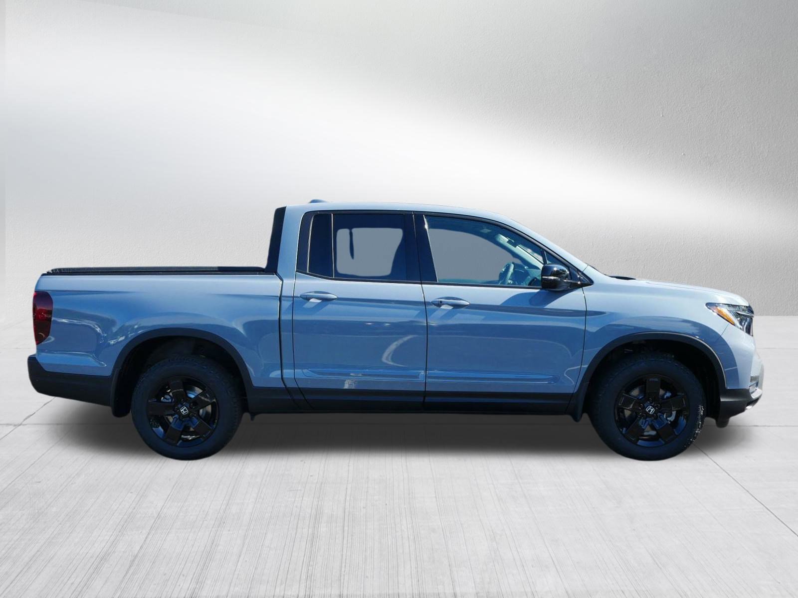 New 2026 Honda Ridgeline Black Edition image 8