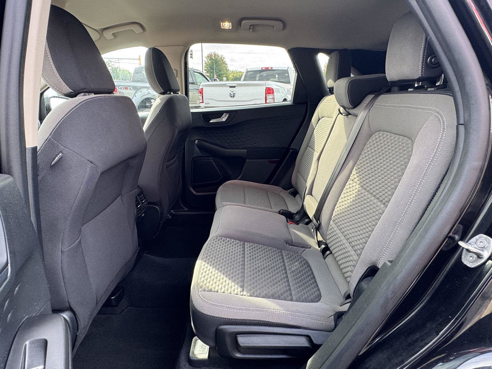 Used 2020 Ford Escape SE AWD/4WD image 29